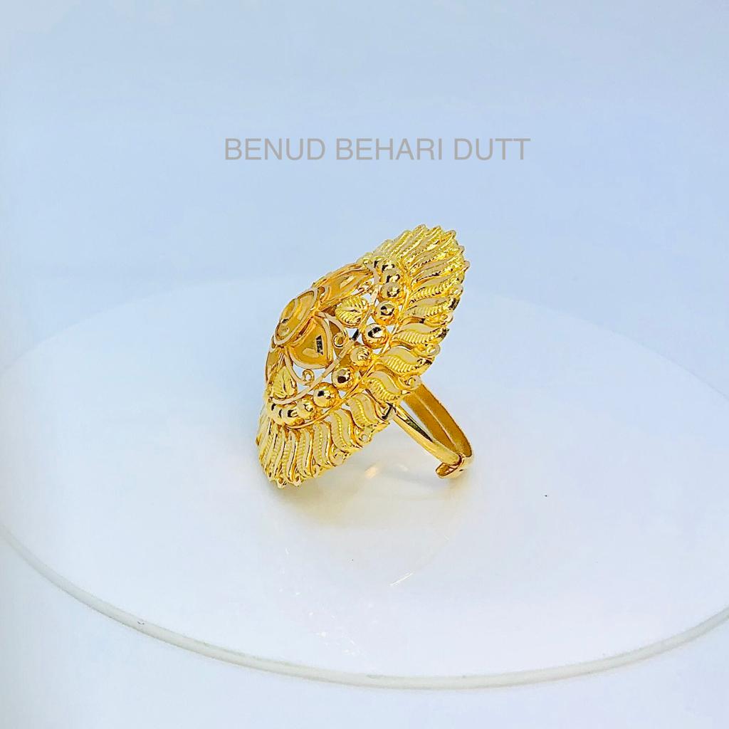 Buy 22Kt Floral Antique Gold Cocktail Ring 610VA79 Online from Vaibhav  Jewellers